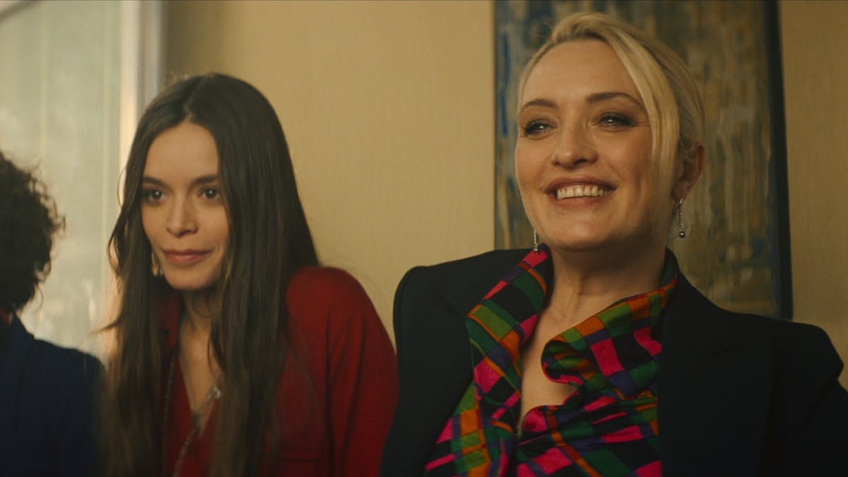 Mrs Playmen (Season 1-Italy-2025) Series FI